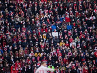 Der 1. FC Köln setzt auf die Unterstützung von vielen Fans. Der 1. FC Köln setzt auf die Unterstützung von vielen Fans.