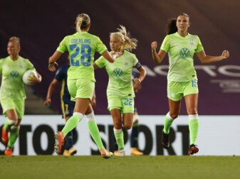 Wolfsburgerinnen wieder vor den Bayern Wolfsburgerinnen wieder vor den Bayern