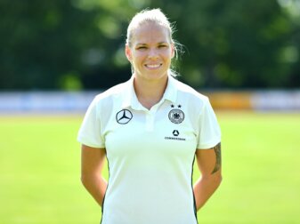 Trug zwischen 2007 bis 2017 21 Mal das Trikot des deutschen Nationalteams: Isabel Kerschowski. Trug zwischen 2007 bis 2017 21 Mal das Trikot des deutschen Nationalteams: Isabel Kerschowski.