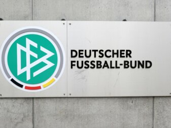 DFB-Akademie startet Ausbildung für Leitunsgskräfte DFB-Akademie startet Ausbildung für Leitunsgskräfte