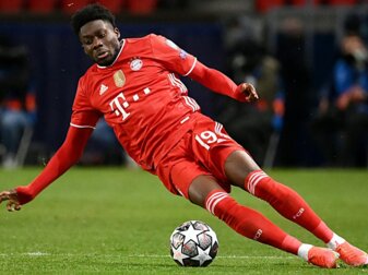 FC Bayern: Davies zurück im Mannschaftstraining FC Bayern: Davies zurück im Mannschaftstraining