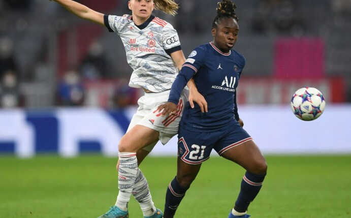 Bayern-Frauen: Herber Dämpfer vor Rekordkulisse