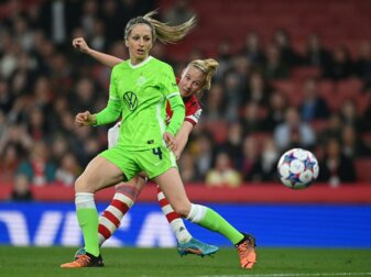 Champions League: Wolfsburgerinnen kassieren späten Ausgleich Champions League: Wolfsburgerinnen kassieren späten Ausgleich