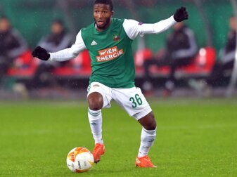 Karlsruhe verpflichtet Flügelstürmer Arase Karlsruhe verpflichtet Flügelstürmer Arase