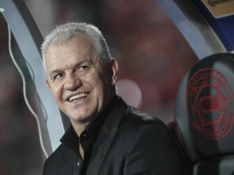 Javier Aguirre übernimmt den spanischen Erstligisten RCD Mallorca, der derzeit in der Primera Division auf dem 18. Platz steht. Javier Aguirre übernimmt den spanischen Erstligisten RCD Mallorca, der derzeit in der Primera Division auf dem 18. Platz steht.