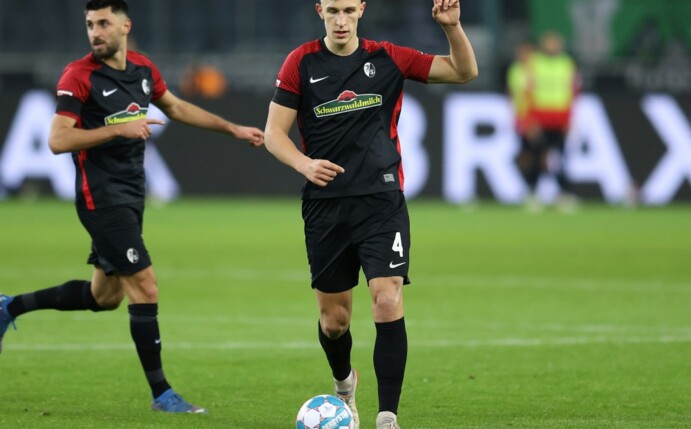 DFB-Team mit Debütant Schlotterbeck in der Startelf