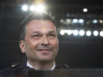 Christian Heidel soll im Sommer Schalke-Manager Horst Heldt ablösen. Foto: Fredrik von Erichsen Christian Heidel soll im Sommer Schalke-Manager Horst Heldt ablösen. Foto: Fredrik von Erichsen