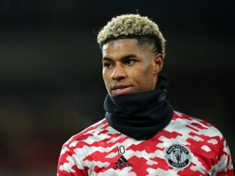Wurde in sozialen Medien rassistisch beleidigt: Marcus Rashford, englischer Nationalspieler und Profi bei Manchester United. Wurde in sozialen Medien rassistisch beleidigt: Marcus Rashford, englischer Nationalspieler und Profi bei Manchester United.