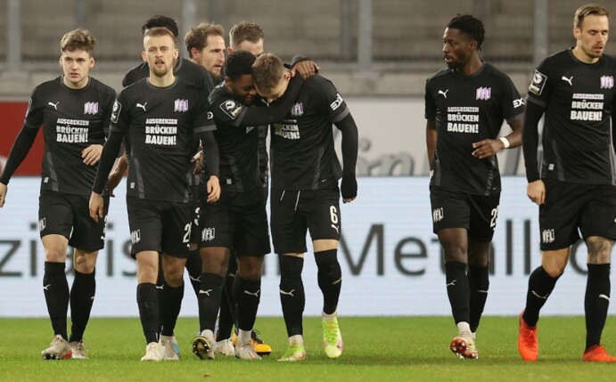 3. Liga: Halle gegen Osnabrück wegen Corona abgesagt