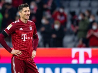Der FC Bayern München setzt auch in Freiburg auf Stürmerstar Robert Lewandowski. Der FC Bayern München setzt auch in Freiburg auf Stürmerstar Robert Lewandowski.