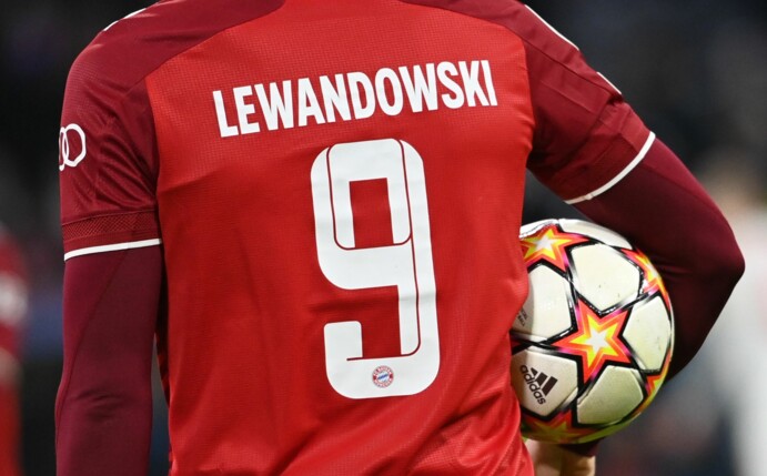 Steht gegen den SC Freiburg in der Startelf: Bayern-Star Robert Lewandowski.
