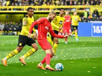 Akanji (links) unterlag RB Leipzig mit dem BVB mit 1:4. Foto: Ina Fassbender/AFP via Getty Images Akanji (links) unterlag RB Leipzig mit dem BVB mit 1:4. Foto: Ina Fassbender/AFP via Getty Images