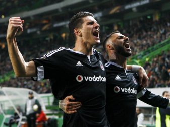 Mario Gomez erzielte den Siegtreffer gegen Genclerbirligi. Foto: Manuel De Almeida Mario Gomez erzielte den Siegtreffer gegen Genclerbirligi. Foto: Manuel De Almeida