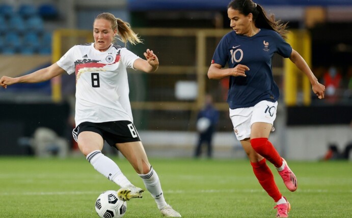 DFB-Frauen ohne Lattwein und Lohmann