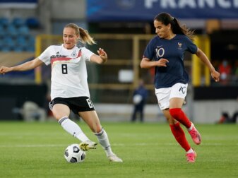 DFB-Frauen ohne Lattwein und Lohmann DFB-Frauen ohne Lattwein und Lohmann