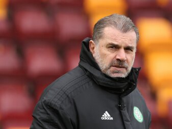 Das Team von Celtic-Trainer Ange Postecoglou gewinnt 2:1 gegen die Rangers.