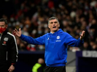Alaves entlässt Trainer nach zwölf Spielen Alaves entlässt Trainer nach zwölf Spielen