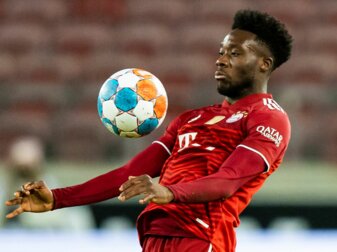 Alphonso Davies spielt in der Bundesliga für den FC Bayern München. Alphonso Davies spielt in der Bundesliga für den FC Bayern München.