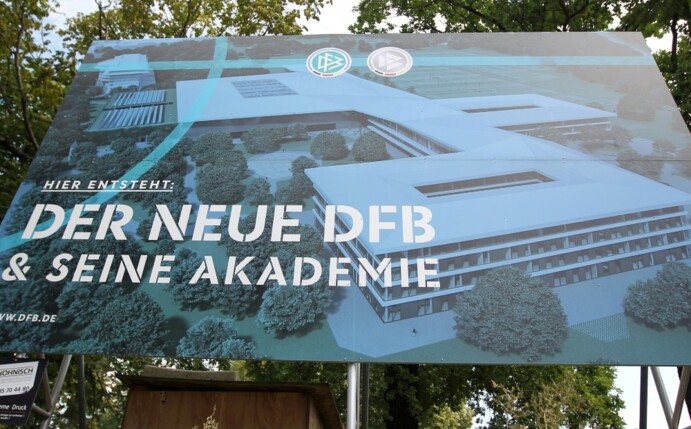 Bau des DFB-Campus vor Fertigstellung: Übernahme am 1. Mai