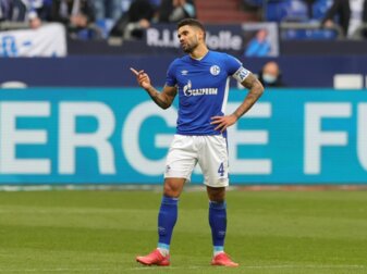 "Harter Fight" für Schalke - Palsson fehlt mit Corona "Harter Fight" für Schalke - Palsson fehlt mit Corona