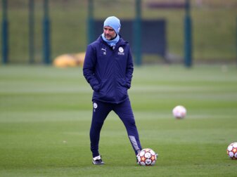 Pep Guardiola vesitzt bei Manchester City noch einen Vertrag bis zum Sommer 2023. Pep Guardiola vesitzt bei Manchester City noch einen Vertrag bis zum Sommer 2023.