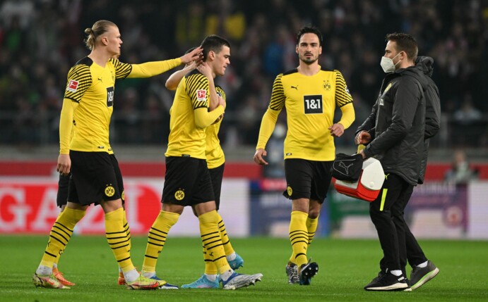 Wieder verletzt: Reyna musste gegen Stuttgart früh vom Platz. Erneut ein langer Ausfall? Foto: Matthias Hangst/Getty Images
