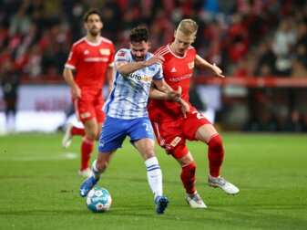 Das Hauptstadtderby ist immer hart umkämpft. Foto: Martin Rose/Getty Images Das Hauptstadtderby ist immer hart umkämpft. Foto: Martin Rose/Getty Images