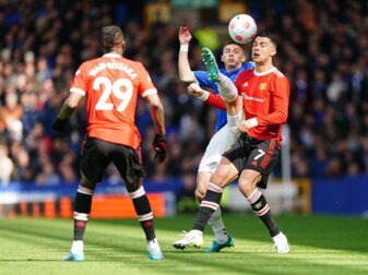 Sorgte gegen den FC Everton außerhalb des Platzes für Gesprächsstoff: ManUnited-Star Cristiano Ronaldo. Sorgte gegen den FC Everton außerhalb des Platzes für Gesprächsstoff: ManUnited-Star Cristiano Ronaldo.