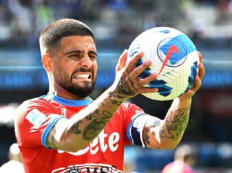 Neapel patzt im Titelrennen Neapel patzt im Titelrennen