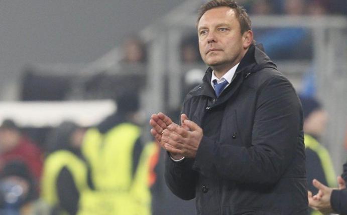 Schalkes Trainer André Breitenreiter will einen Sieg gegen Donezk. Foto: Sergey Dolzhenko