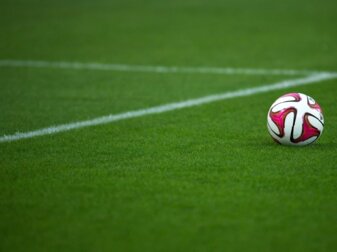 Fans randalieren: Spielabbruch in Belgien