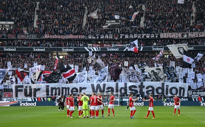 Das Stadion von Eintracht Frankfurt wird ausgebaut.
