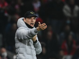 Chelsea-Trainer Thomas Tuchel hofft noch auf das Weiterkommen. Chelsea-Trainer Thomas Tuchel hofft noch auf das Weiterkommen.