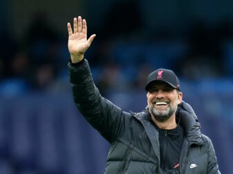 Liverpool-Coach Jürgen Klopp war begeistert vom Topspiel in England. Liverpool-Coach Jürgen Klopp war begeistert vom Topspiel in England.