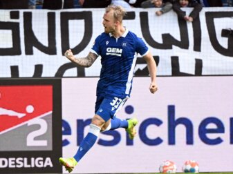 KSC-Torjäger Philipp Hofmann steht wohl vor einem Wechsel nach Bochum.
