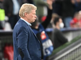 Enttäuschter Blick: Bayern-Vorstandsboss Oliver Kahn. Enttäuschter Blick: Bayern-Vorstandsboss Oliver Kahn.