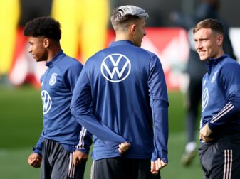 Schlotterbeck und Adeyemi beim Training der Nationalmannschaft (Foto: Martin Rose/Getty Images) Schlotterbeck und Adeyemi beim Training der Nationalmannschaft (Foto: Martin Rose/Getty Images)