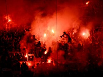 Reiseverbot für Marseille-Fans vor Spitzenspiel in Paris Reiseverbot für Marseille-Fans vor Spitzenspiel in Paris