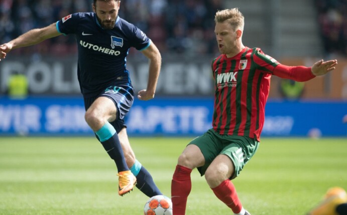 Sieg in Augsburg: Hertha sendet Lebenszeichen