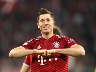 Kahn zur Causa Lewandowski: "Es dauert dann länger" Kahn zur Causa Lewandowski: "Es dauert dann länger"