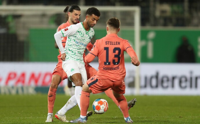 Im Hinspiel fielen neun Tore. Foto: Alexandra Beier/Getty Images