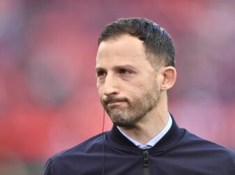 Feierte in Leverkusen seinen 15. Pflichtspielsieg als RB-Coach: Domenico Tedesco. Feierte in Leverkusen seinen 15. Pflichtspielsieg als RB-Coach: Domenico Tedesco.