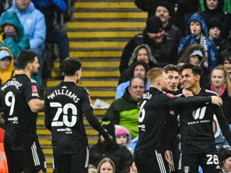 Fulham kehrt in die Premier League zurück Fulham kehrt in die Premier League zurück