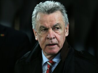 Hitzfeld wird zum Bielefeld-Fan: "Drücke Michael die Daumen"