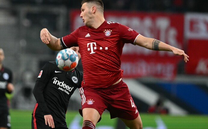 Kann mit den Bayern gegen seinen neuen Arbeitgeber den Titel klar machen: Niklas Süle.