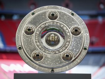Bayern bekommt Meisterschale am vorletzten Spieltag