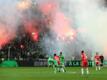 Weil Fans zu viel Pyrotechnik zündeten, wurde die Partie des AS Saint-Étienne gegen AS Monaco für gut eine halbe Stunde unterbrochen.