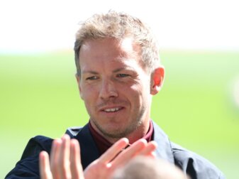 Nach PK-Spruch: Nagelsmann besucht Freiwillige Feuerwehr Nach PK-Spruch: Nagelsmann besucht Freiwillige Feuerwehr