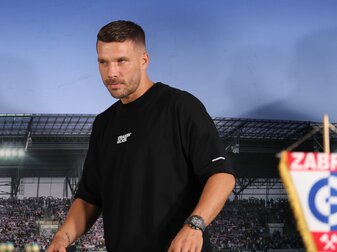 Lukas Podolski spielt seit letztem Sommer bei Górnik Zabrze in Polen. Lukas Podolski spielt seit letztem Sommer bei Górnik Zabrze in Polen.