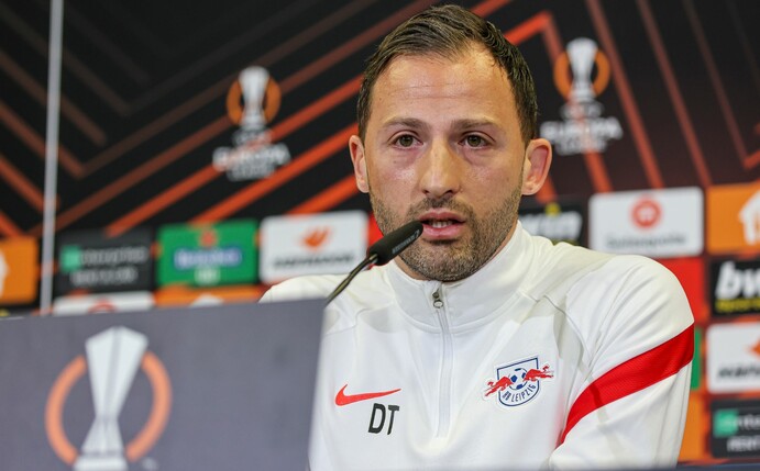 RB-Trainer Domenico Tedesco muss im Hinspiel gegen die Rangers auf Willi Orban, Mohamed Simakan und Kevin Kampl verzichten.